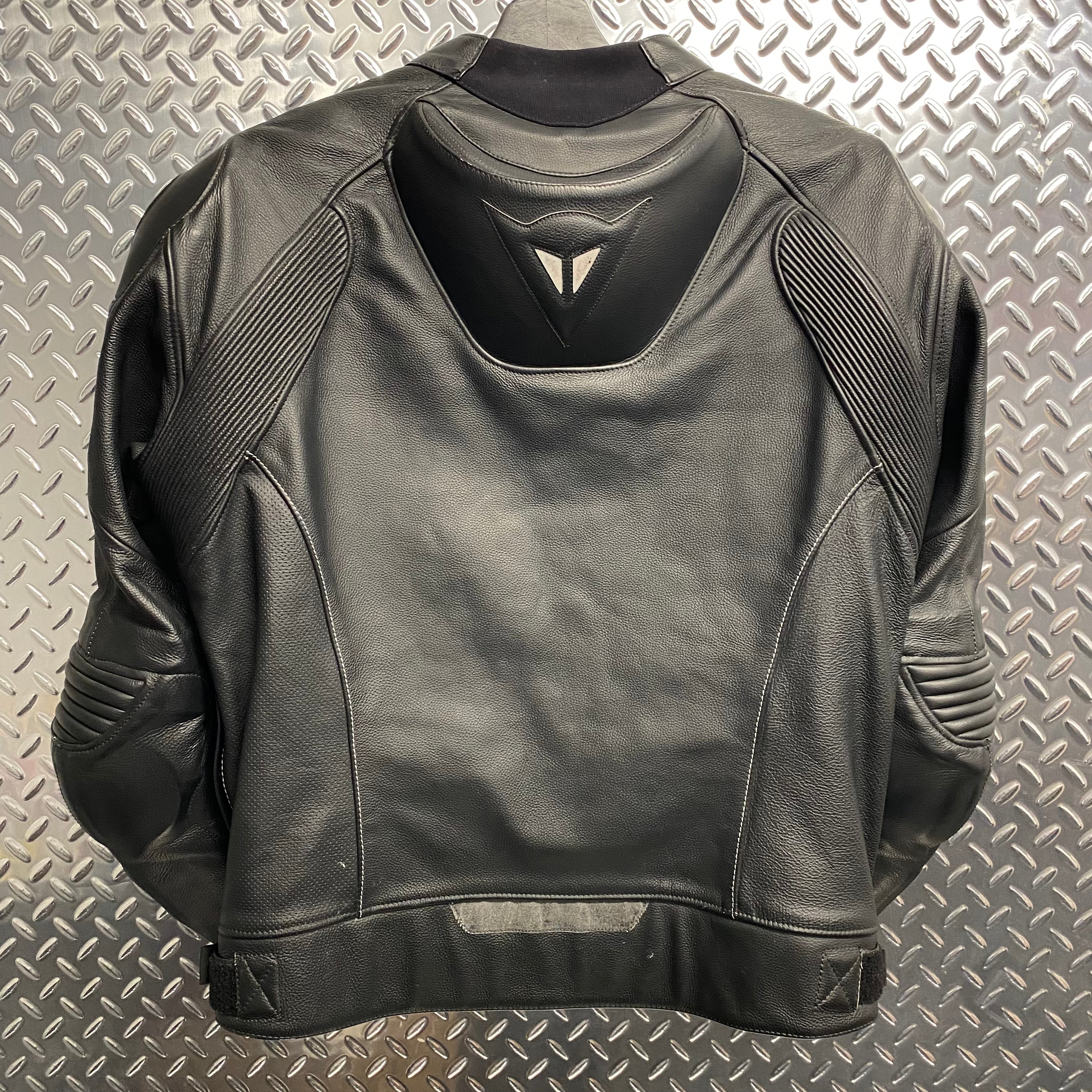 Dainese Leather Motorcycle Jacket Sz 58EU Dainese